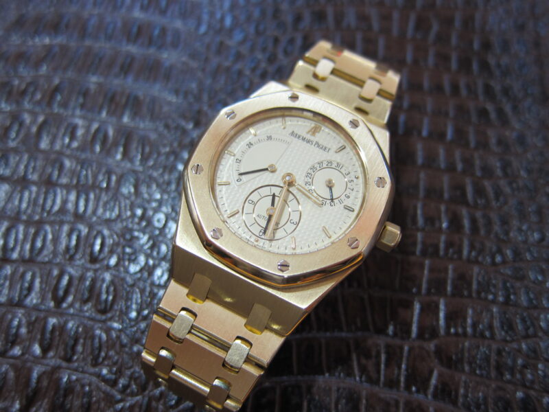 **SOLD**Audemars Piguet Royal Oak Dual Time yellow gold 36mm