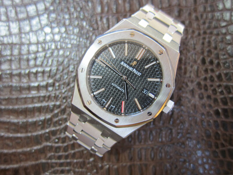 **SOLD**Audemars Piguet Royal Oak ref#15400st