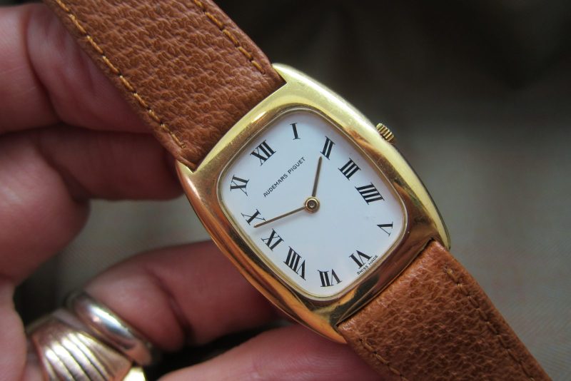 Audemars Piguet Vintage Tonneau 18k  'Extra-Plat'