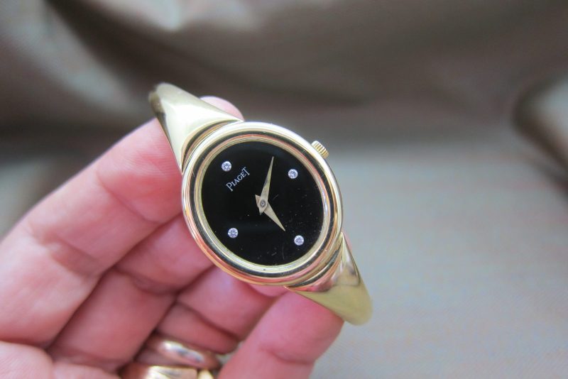 Piaget Vintage 18k Onyx Oval Cuff 9812