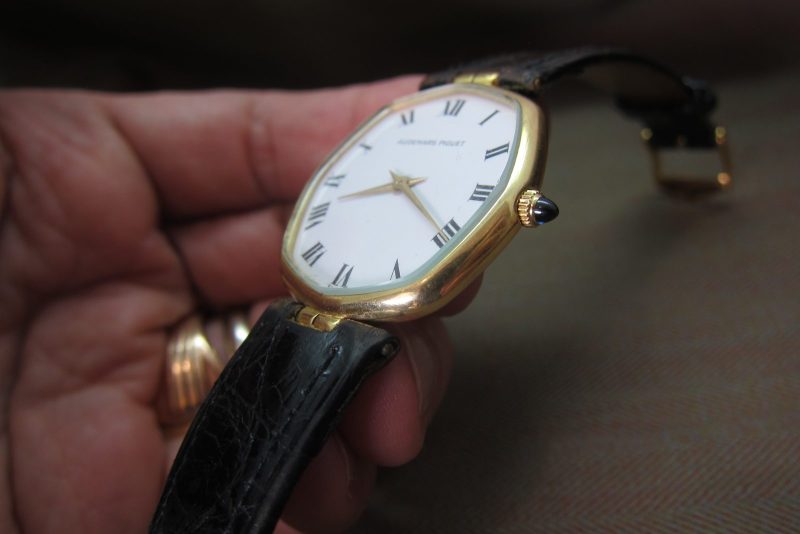 Audemars Piguet Vintage 18k Octagonal Roman Numerals - Image 4