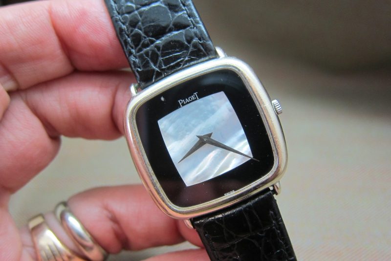 Piaget Vintage 97722 Mother Pearl and Onyx Dial 18k white gold
