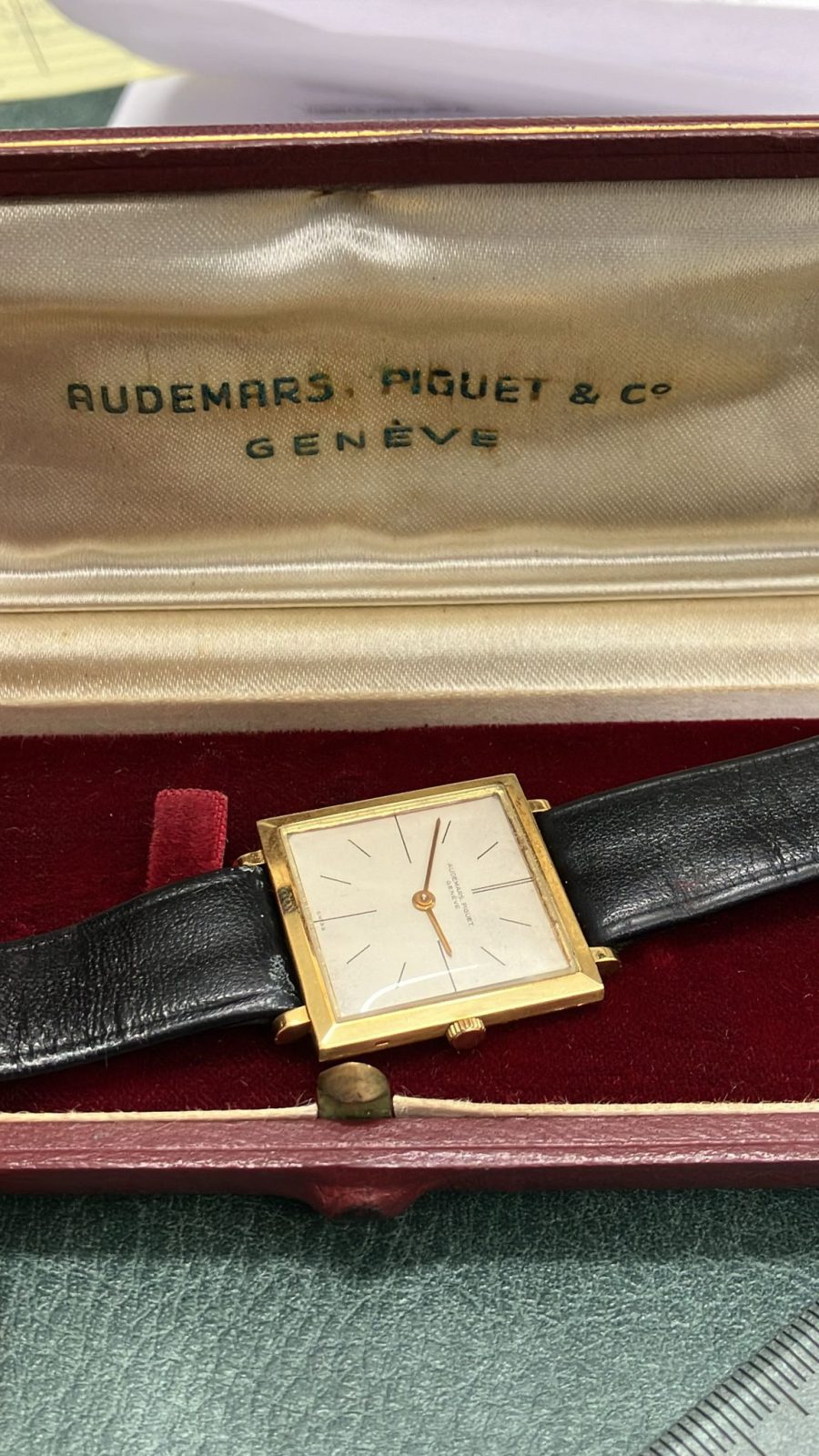 Audemars Piguets  Vintage Caree 50's - Image 11