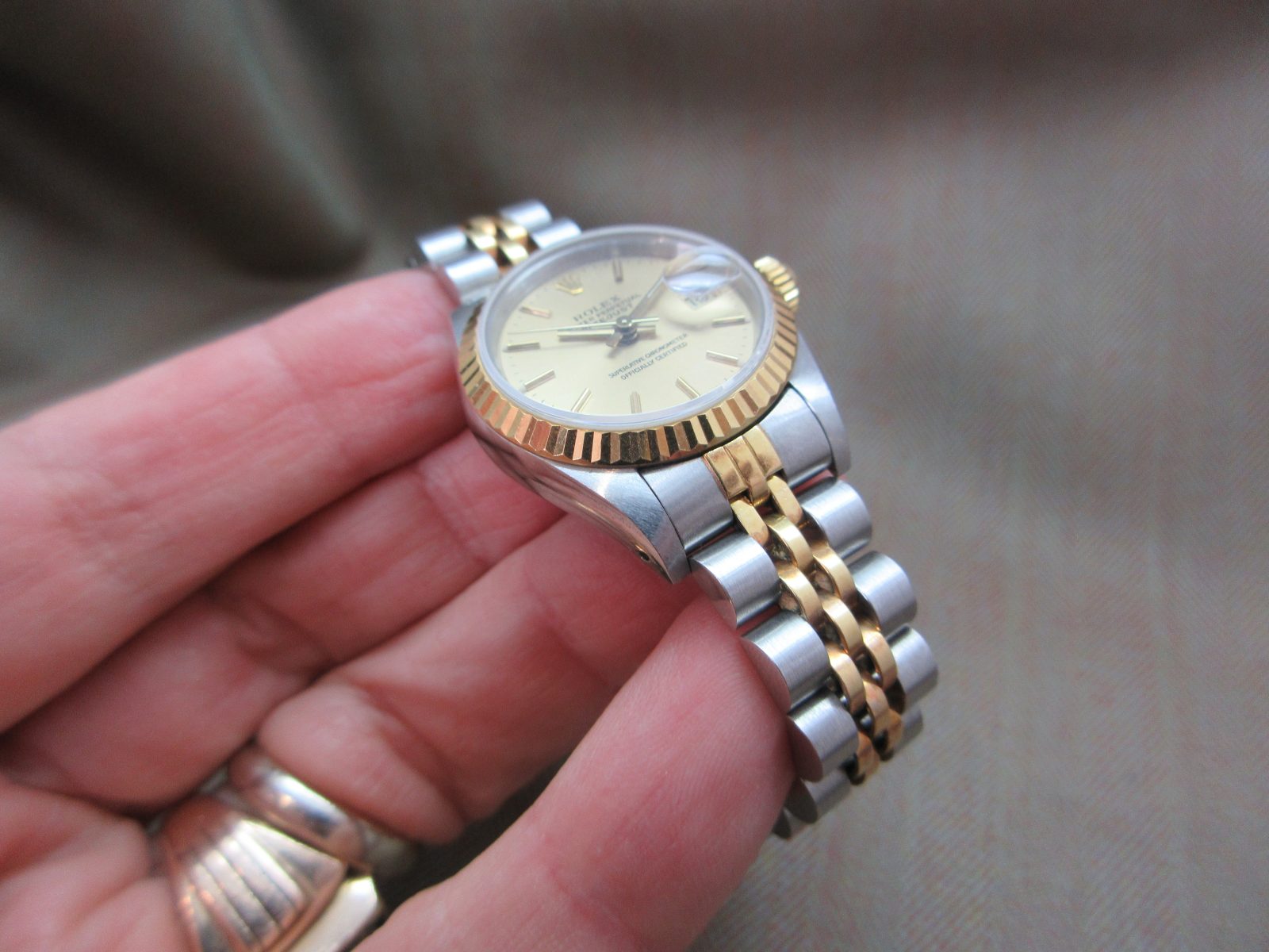 Rolex Datejust ladies 69173 Mint Condition - Image 3