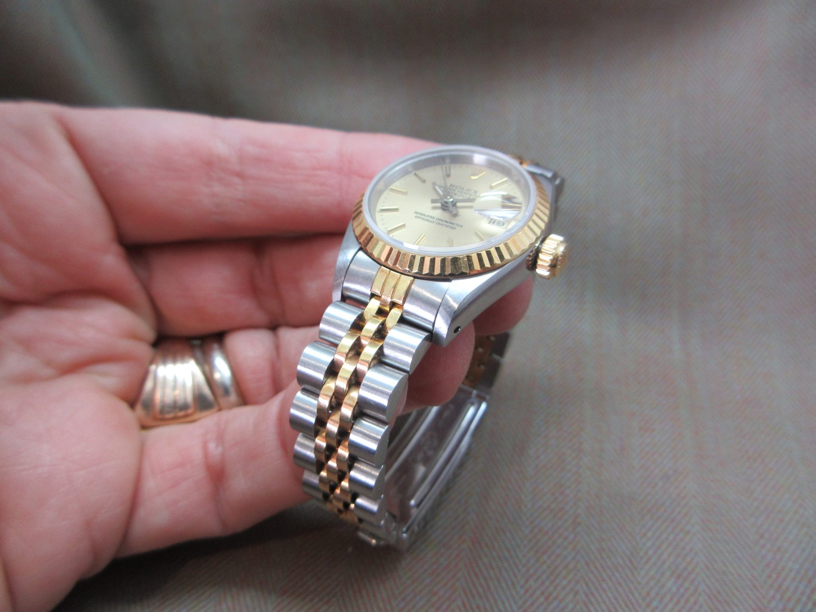 Rolex Datejust ladies 69173 Mint Condition - Image 4