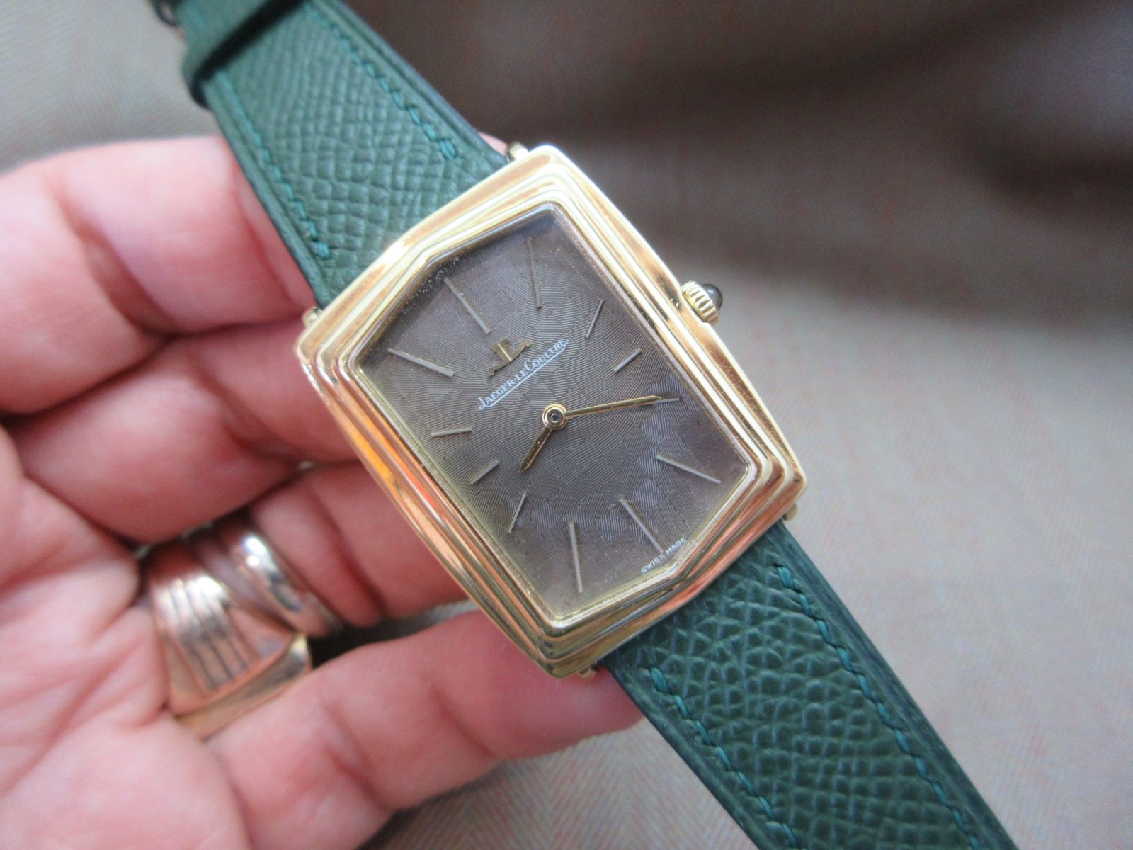 Jaeger-LeCoultre Vintage 18k Hexagon Mosaic Dial - Image 12