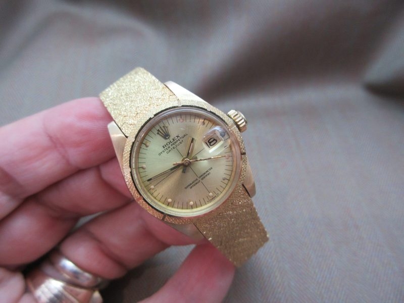 Rolex Vintage Ladies Datejust 18k  6900 Crosshair Dial Florentine Finish with Original Box