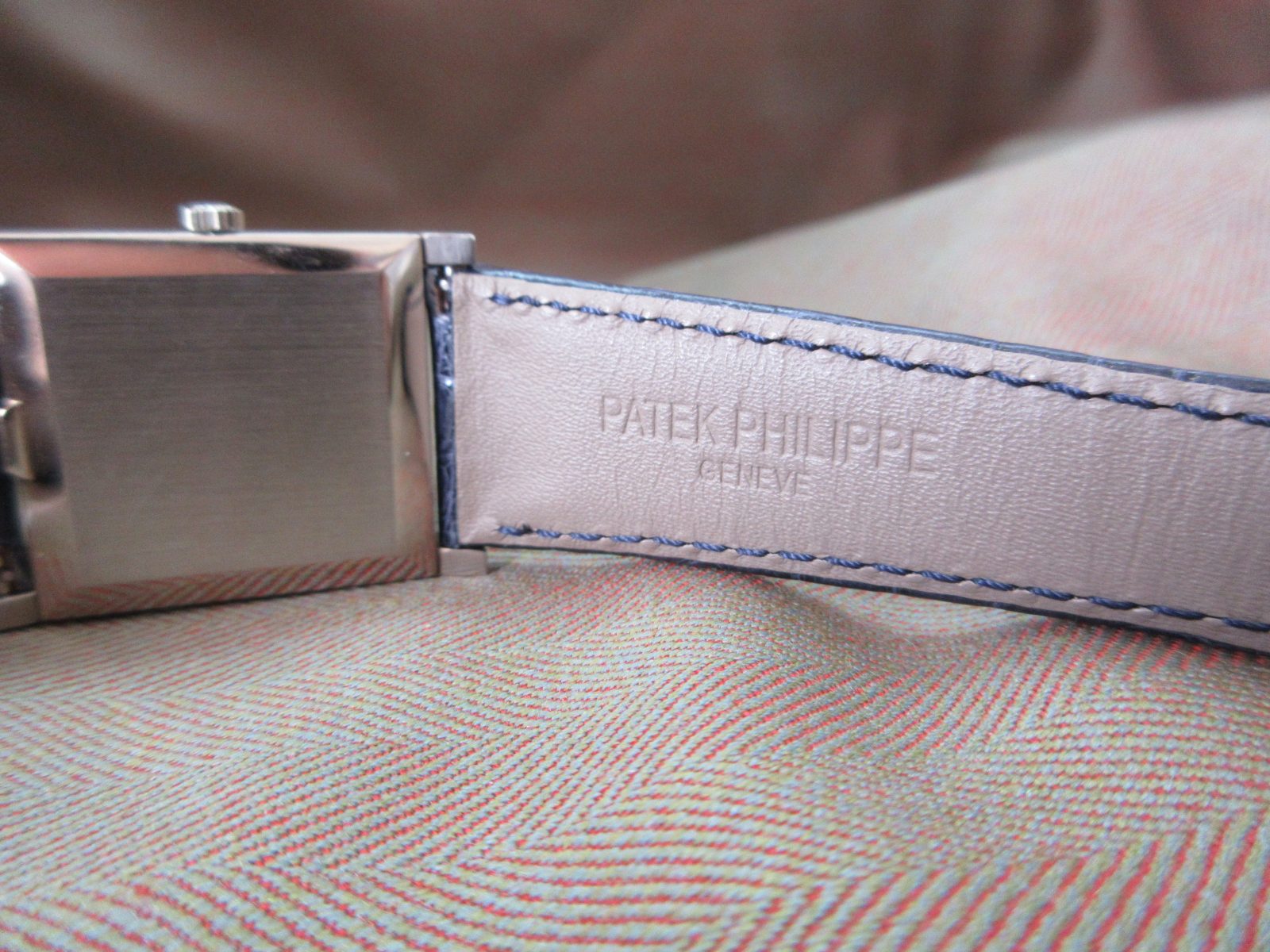 Patek Philippe Vintage 18k White Gold 3519 Mint Condition with Paper & Pouch - Image 10