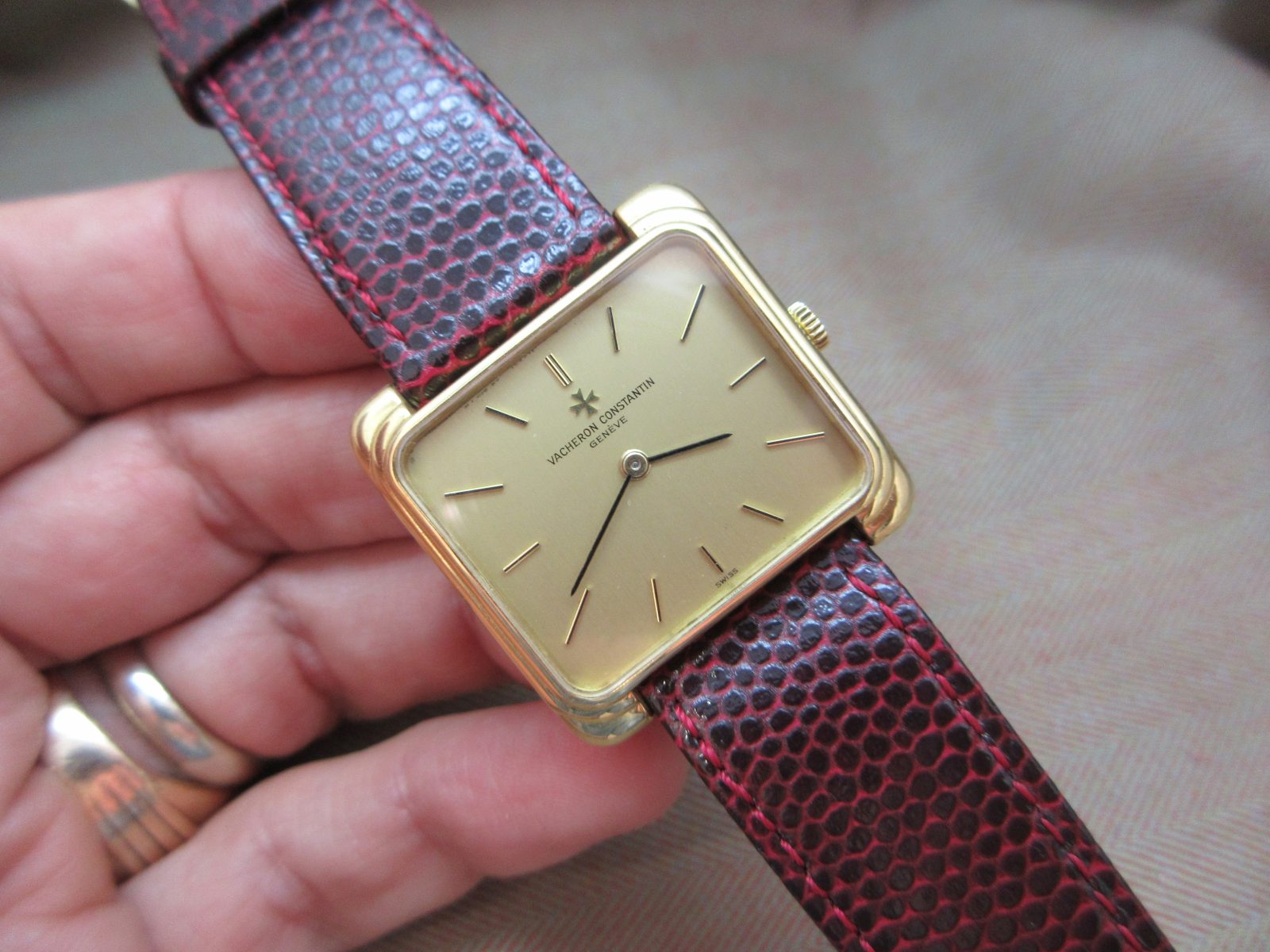 Vacheron Constantin Vintage 18k Large Stepped Cushion Case 34008 - Image 2