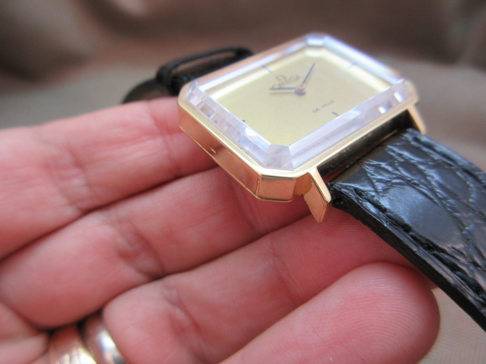 Omega Vintage De Ville 18k Andrew Grima with Original Box - Image 3