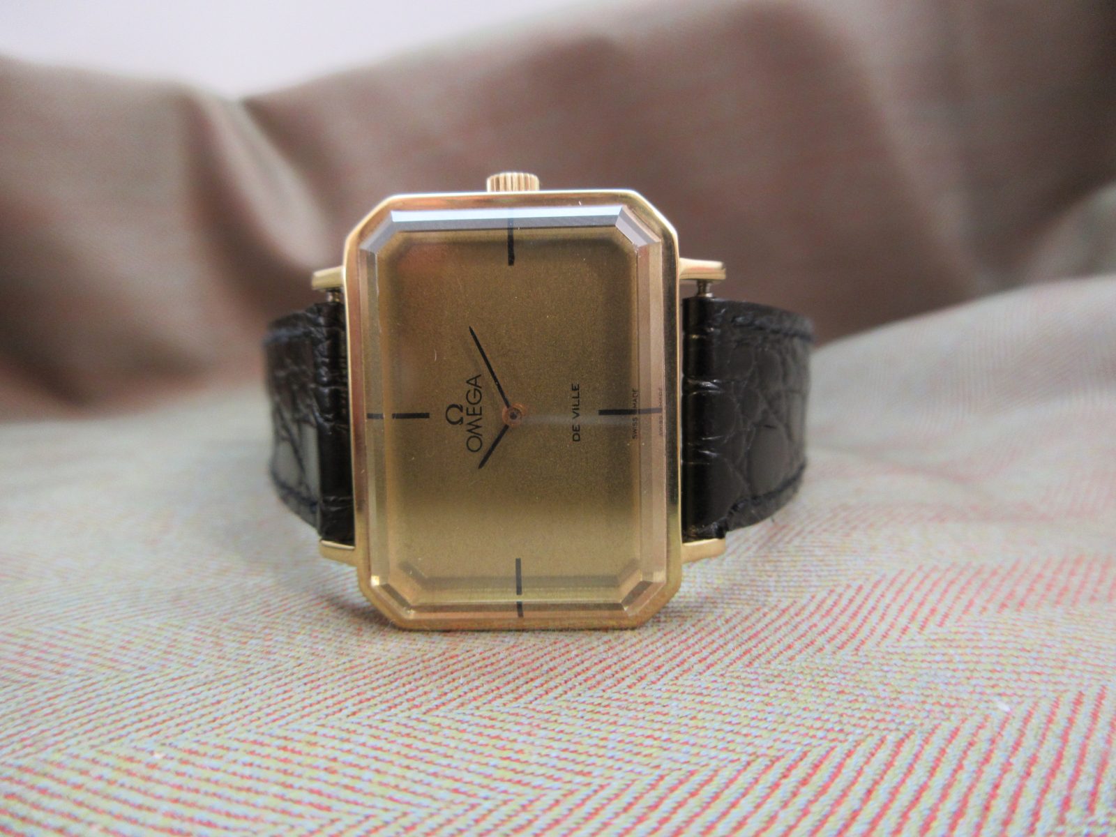 Omega Vintage De Ville 18k Andrew Grima with Original Box - Image 6