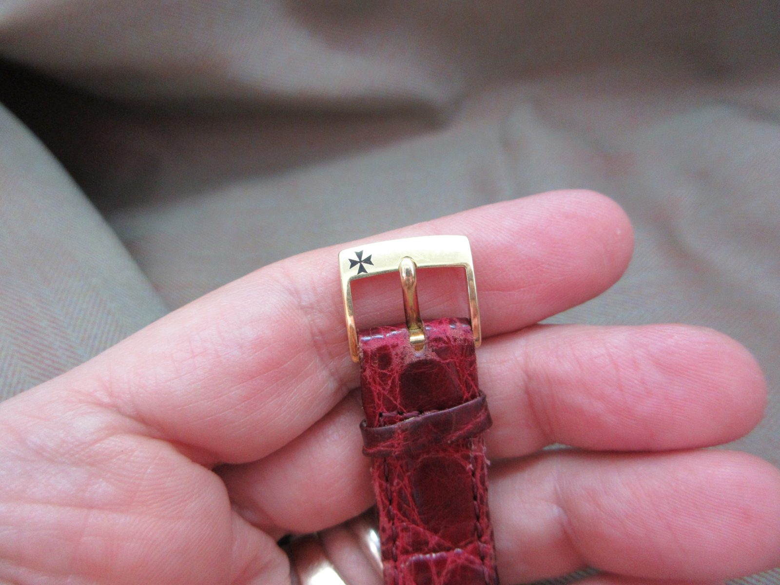 Vintage Vacheron Constantin 18k Yellow Gold TV Case 2098 - Image 11
