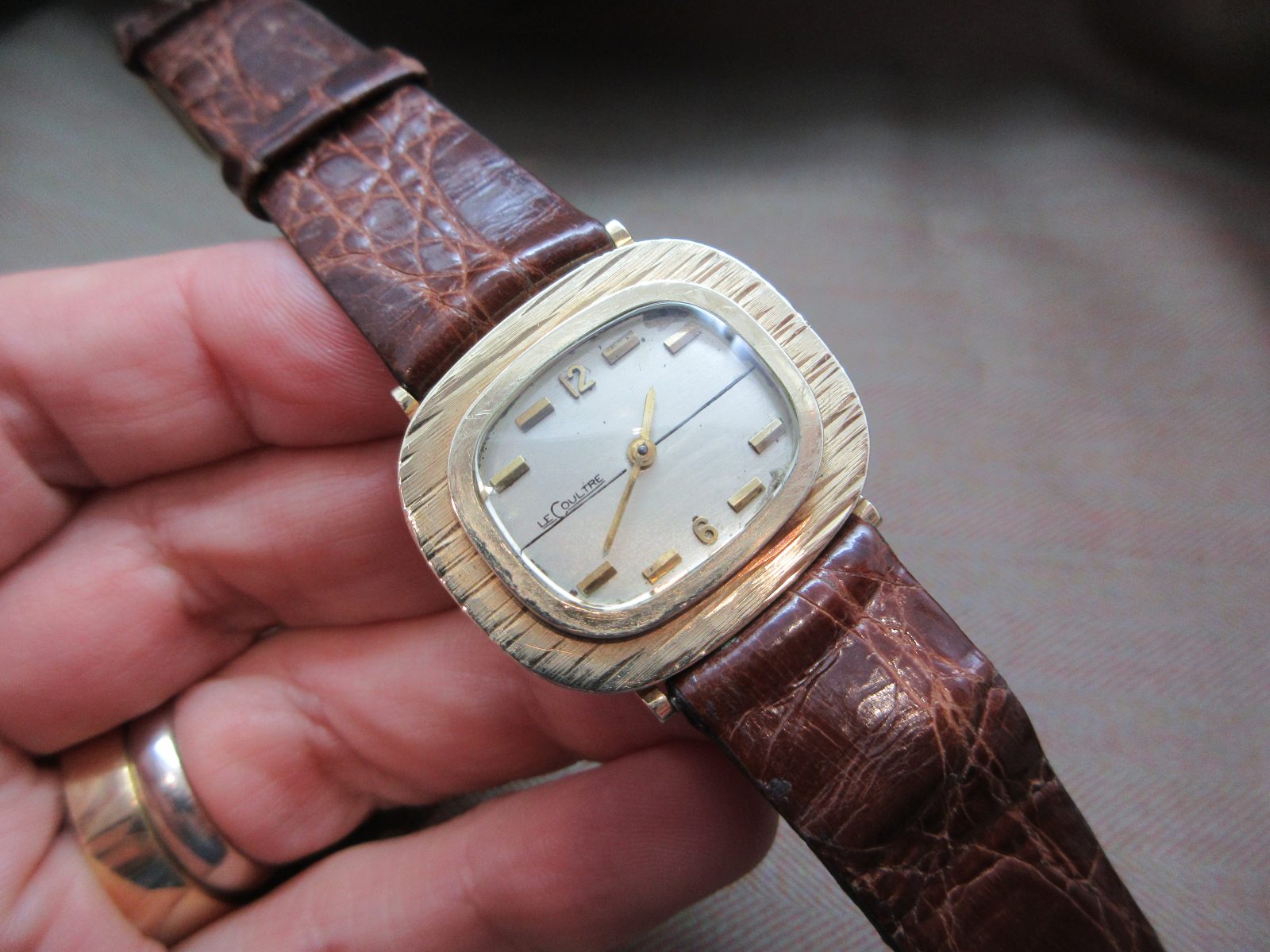 Lecoultre Vintage 14k Cushion Case Unusual Dial - Image 2
