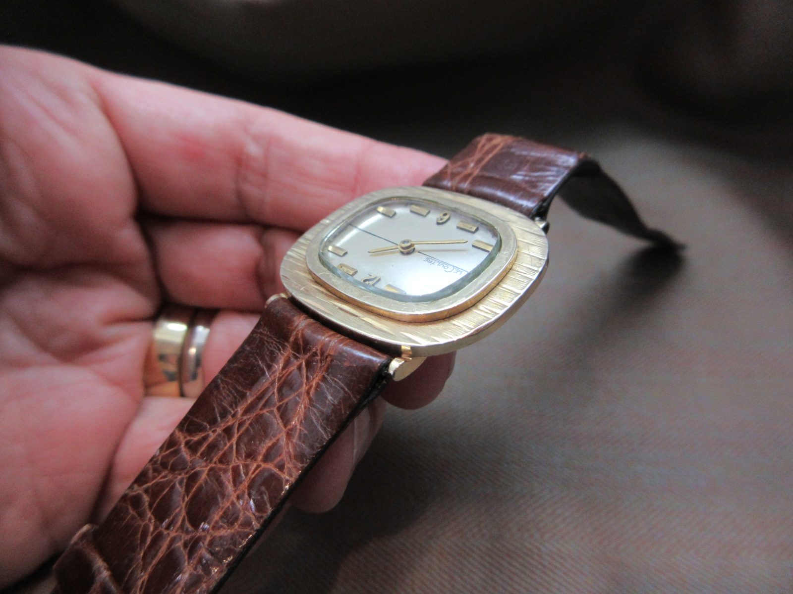 Lecoultre Vintage 14k Cushion Case Unusual Dial - Image 5