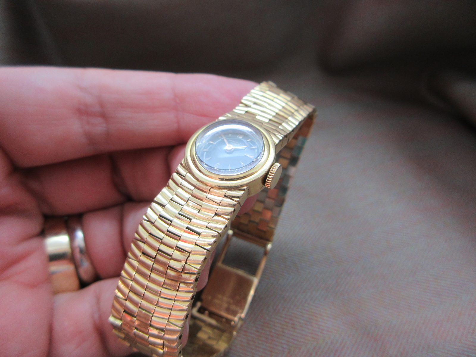 Patek Philippe Vintage 18k “Water-Drop” Bracelet Watch 60's - Image 4