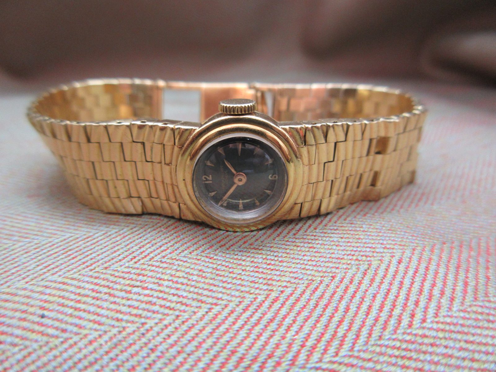 Patek Philippe Vintage 18k “Water-Drop” Bracelet Watch 60's - Image 6