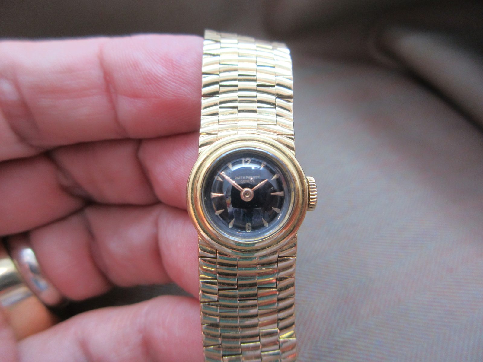 Patek Philippe Vintage 18k “Water-Drop” Bracelet Watch 60's - Image 11