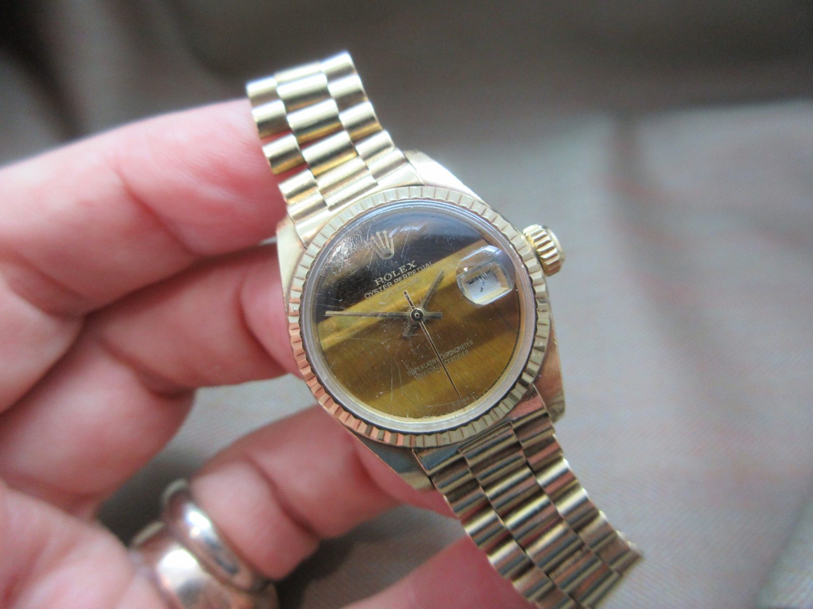 Rolex Vintage Lady President Ref. 6917 Original Tiger’s Eye Dial & Papers — 5M Serial - Image 2