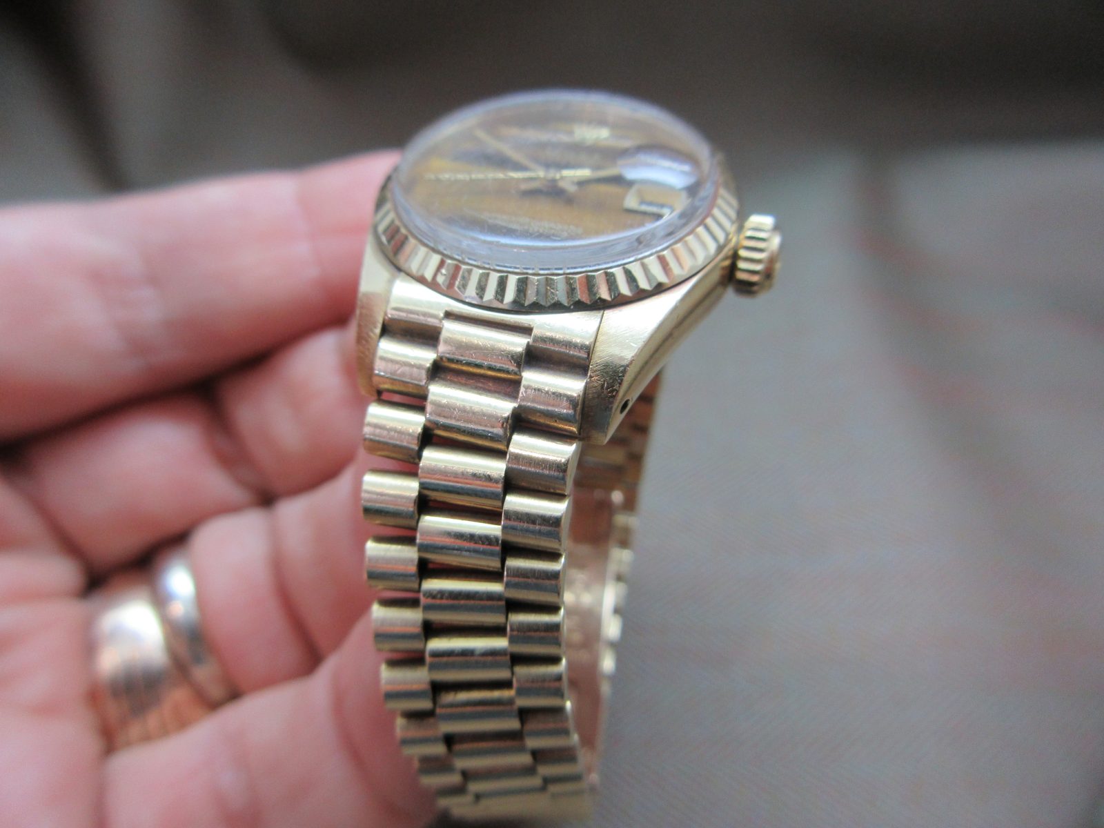 Rolex Vintage Lady President Ref. 6917 Original Tiger’s Eye Dial & Papers — 5M Serial - Image 4