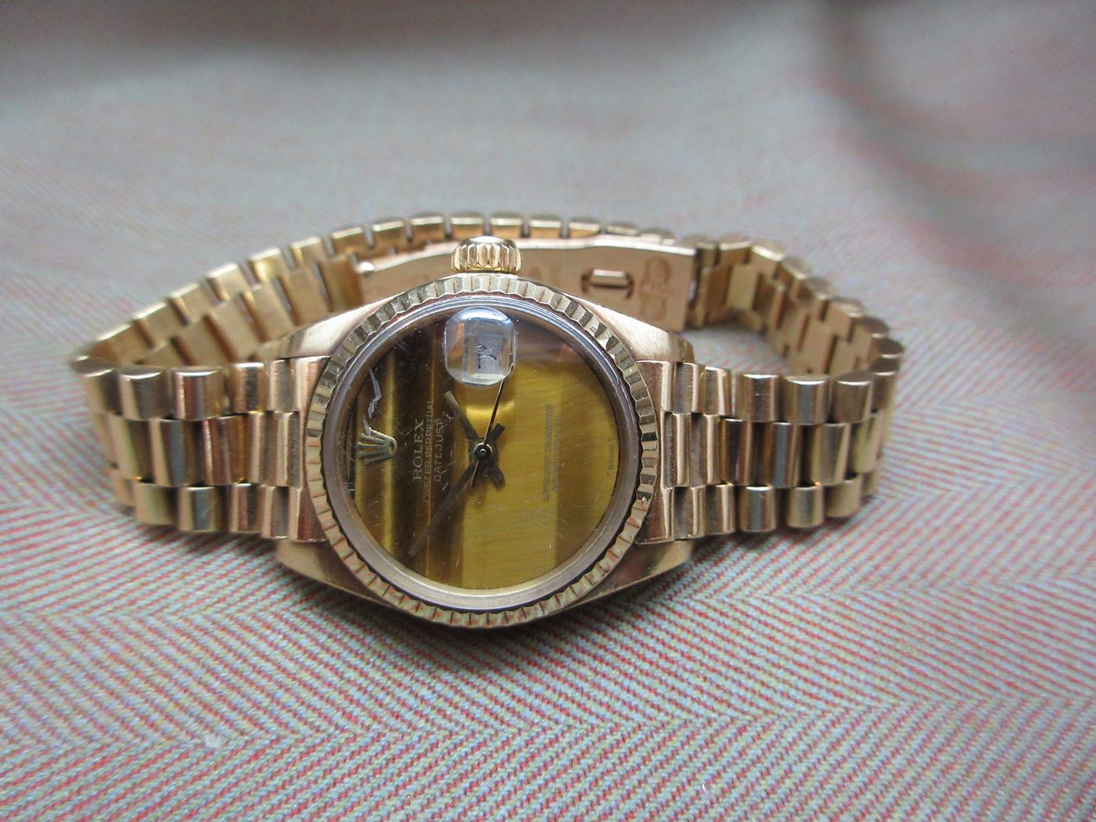 Rolex Vintage Lady President Ref. 6917 Original Tiger’s Eye Dial & Papers — 5M Serial - Image 6