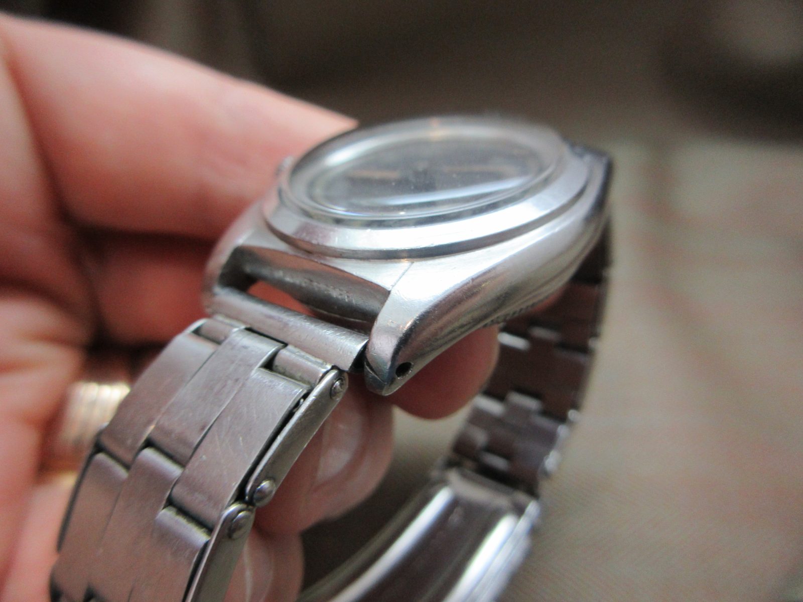 Rolex Vintage Bubbleback Radium Dial on Clement UK Expandable Bracelet, 1940s - Image 7
