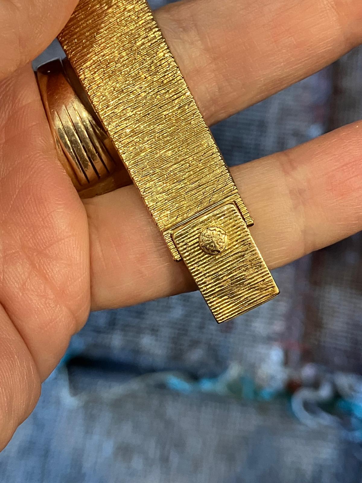 Patek Philippe Vintage 18k Ladies Gondolo Bracelet watch Gubelin - Image 6